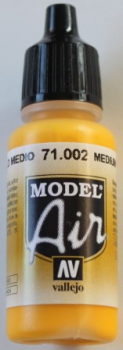 Preview: Model Air 71.002 medium gelb 17 ml (g.P.1L=164,71€)